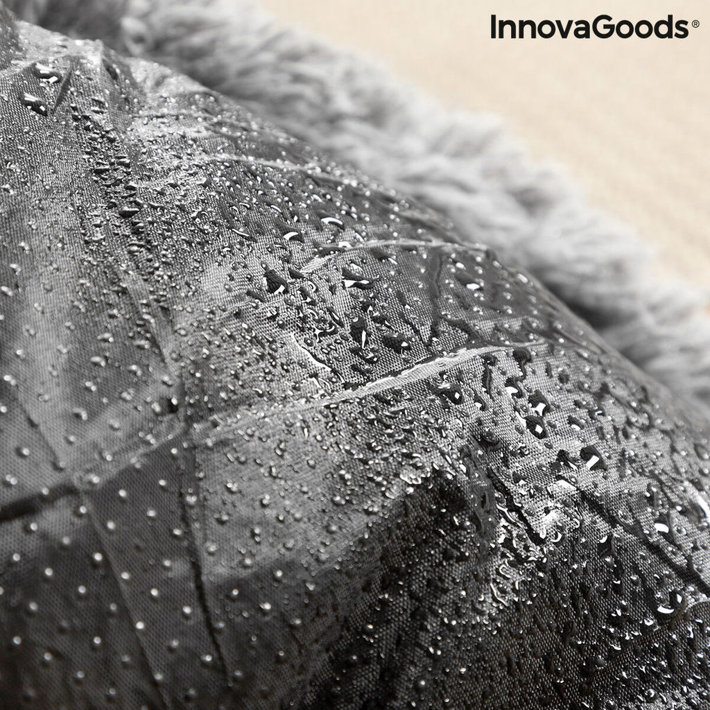 Close-up of water droplets on the underside of the pet bed.